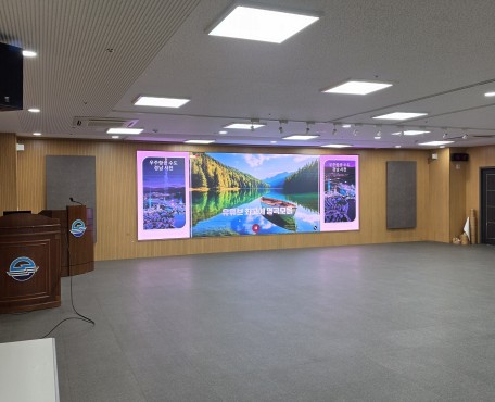 大会議室, Sacheon 市庁舎の導入写真